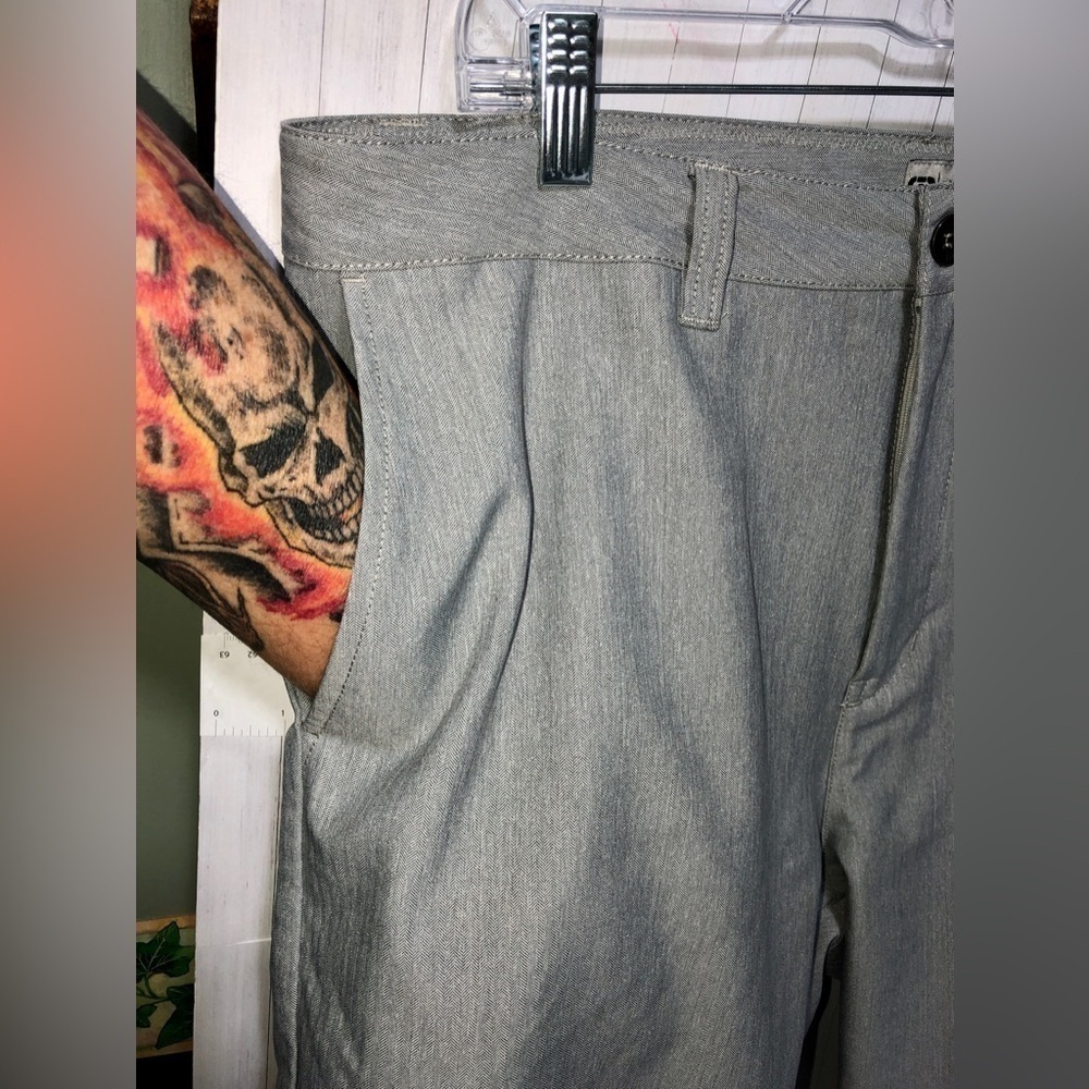 Travis Mathew Gray Herringbone Polyester Blend Fl… - image 7